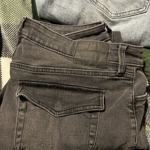 Women’s Aeropostale ankle jeans